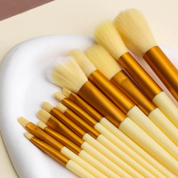 13 Pieces Makeup Brush Set in a Bag - Yellow