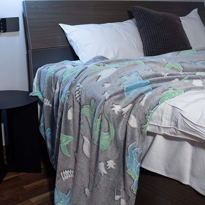 Dinosaurs Glow in the Dark Fleece Blanket - 170 x 200 cm