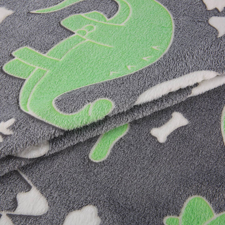 Dinosaurs Glow in the Dark Fleece Blanket - 170 x 200 cm
