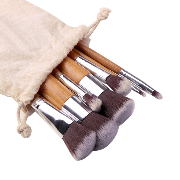 Eco-Friendly 11-Piece Makeup Brush Set with Beige Bamboo Handles
