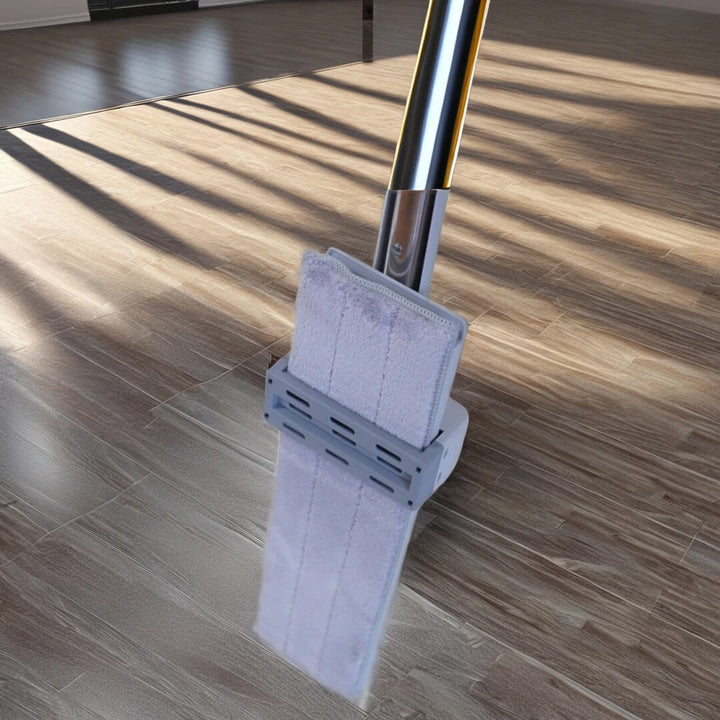 Self-wringing flat microfiber mop with folding bucket