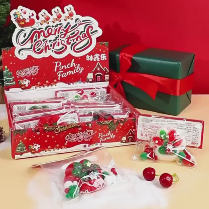 Video os Festive paw-shaped squishy toy 