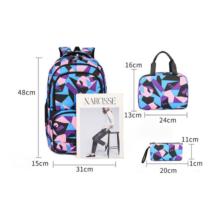 Backpack dimensions showing 48 cm height and deep side pockets